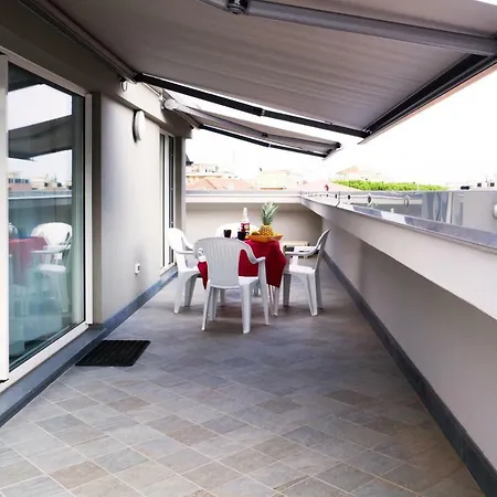 Ferienwohnung Attico Mutti Loano Exterior foto